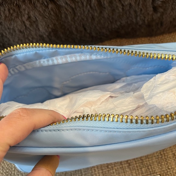 NWT Stoney clover lane periwinkle small pouch with 3 patches sewn on by SCL - Picture 3 of 7